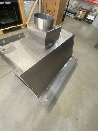 Вытяжной зонт с искрогасителем Grill Master 30027 для Robata Grill L1000 Вытяжной зонт с искрогасителем Grill Master 30027 для Robata Grill L1000 