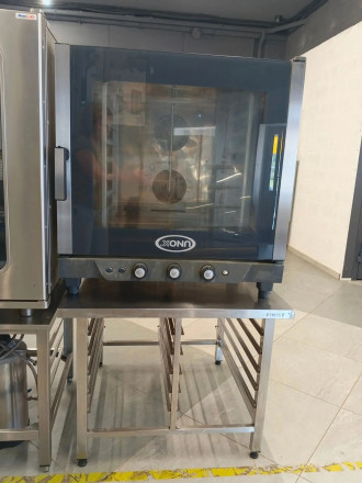 Пароконвектомат UNOX XV 593 с подставкой